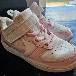 Nike Nike Court Borough Low Recraft